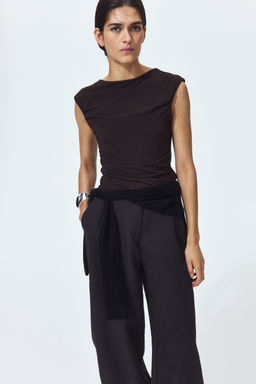 Top drapeado con escote barco - H&m фото 6