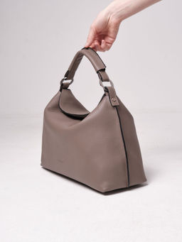 Сумка кожаная на плечо 30900 тауп