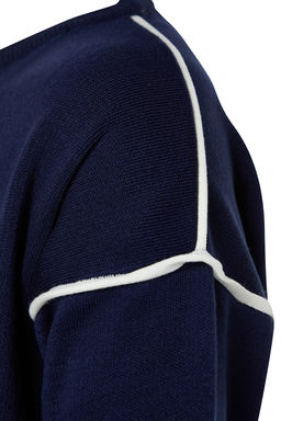TRENDYOL MAN Siyah Oversize Bisiklet Yaka Biye Detayl? Triko Kazak TMNAW22KZ0142 - Trendyolmilla фото 17