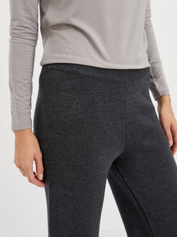 брюки женские клеш в темно-сером цвете - Glenfield фото 10