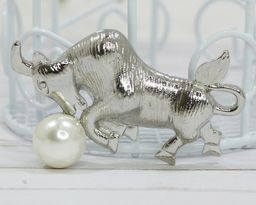 Символ Нового Года Брошь F631873907140