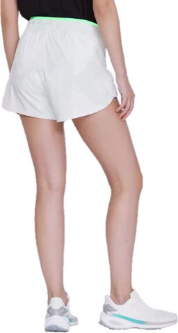 Шорты женские