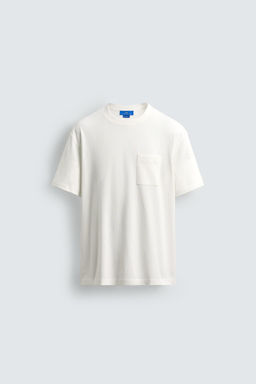 CAMISETA BOLSILLO AARON LEVINE X ZARA / Crudo