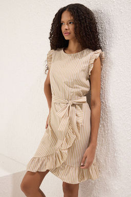 TRENDYOLMILLA Fusya Cizgili A Kesim Kusakl? Mini Dokuma Elbise TWOSS21EL1290 фото 6