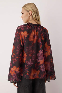 Cok Renkli Volan Kollu Leopar Desenli Dokuma Bluz TWOAW26BZ00054 - Trendyolmilla фото 4