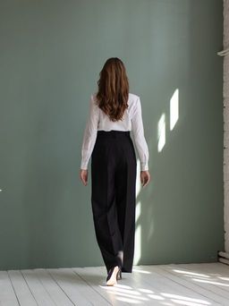 широкие брюки, расклешенные от пояса к низу - Трика фото 8