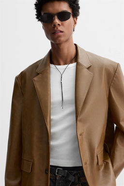 LIMITED EDITION LEATHER EFFECT BLAZER - Zara фото 6