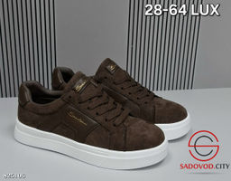 Женские кроссовки весенние