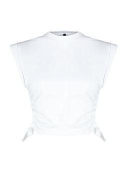 Beyaz %100 Kal?n Pamuklu Buzgu Detayl? Crop Yarasa Kol Orme T-Shirt TWOSS24TS00026