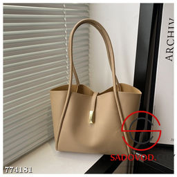 Женская вместительная сумка - Bruno фото 15