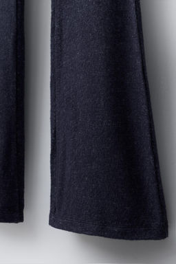 SOFT-TOUCH FLARE TROUSERS - Zara фото 4