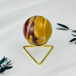 Шар из Яшмы (Мукаит) на подставке