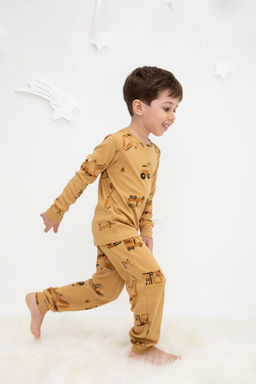 К 1552/грузовые машины на песочном, пижама