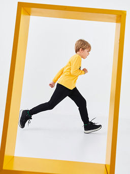 Bisiklet Yaka Bask?l? Uzun Kollu Erkek ?ocuk Ti??rt ve E?ofman Alt? Tak?m