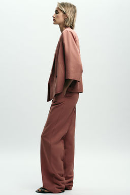 STRAIGHT-LEG TROUSERS WITH ELASTICATED WAIST