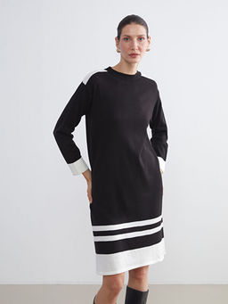 Bisiklet Yaka Renk Bloklu Triko Elbise