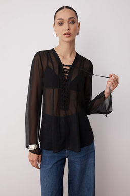 Siyah Sifon Transparan Baglama Detayl? Dokuma Bluz TWOAW26BZ00118