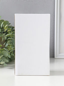 Фигурка полистоун «Девочка с хвостиками в белом платье в горох, с щенком», 8.5×5.5×13 см