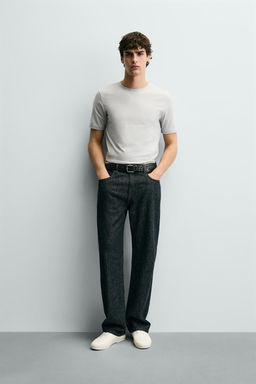CAMISETA SLIM FIT B?SICA / Gris perla
