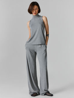 Брюки женские прямые серые