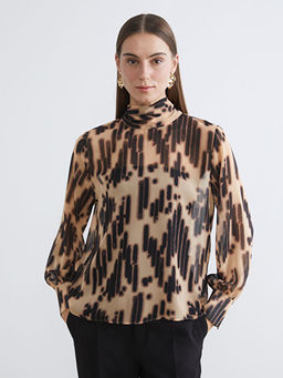 Ba?lamal? Dik Yaka Desenli ?ifon Bluz