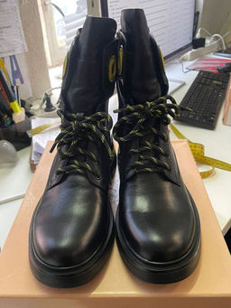 01-P514-3 BLACK/YELLOW Ботинки демисезонные женские (натуральная кожа, байка)