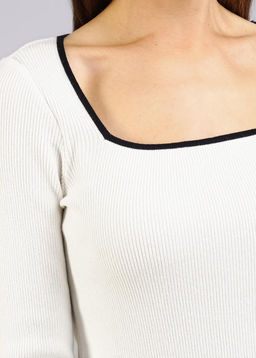 244019/130вн Джемпер женский (ЧЗ)