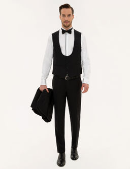 Смокинг Pierre Cardin Extra Slim Fit с жилетом черный