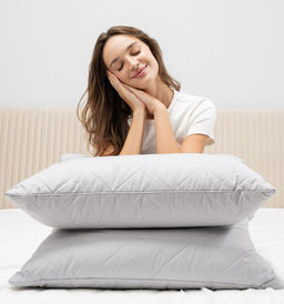 Подушка MERIDA / Мерида 70х70, CASAROSA