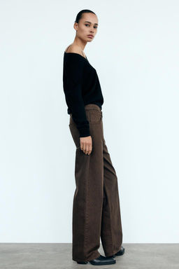 RELAXED OVERSIZE TAPERED ANIMAL PRINT HIGH-WAIST TRF JEANS - Zara фото 4
