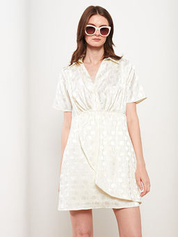 G?mlek Yaka Desenli K?sa Kollu Saten Elbise