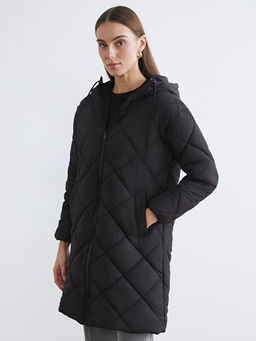 Kap??onlu Kapitone Kad?n ?i?me Mont