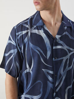 Regular Fit K?sa Kollu Desenli Erkek G?mlek