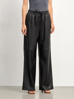 Брюки широкого кроя из экокожи - Emka фото 3