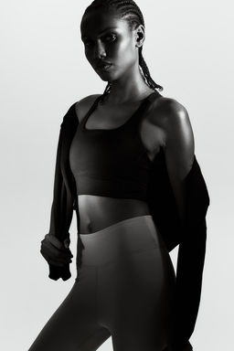 Sujetador de deporte en DryMove Medium Support - H&m фото 3