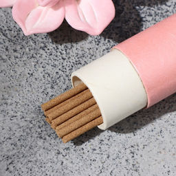 Набор благовоний "Для сильной и независимой", песчаная груша, 12 шт, подставка в комплекте