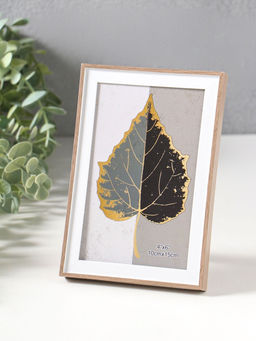 Цена за 2 шт. Фоторамка пластик 10х15 см "Современная классика" беж и белый 16х10,8х1,5 см