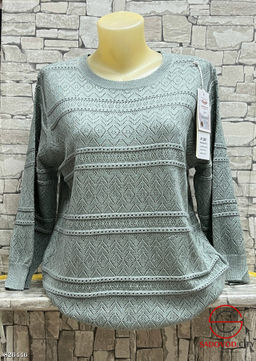 Свитер женский с 3/4 рукавом