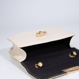 Сумка-мессенджер на клапане, цвет бежевый - Simaland фото 6