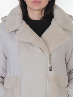 8088 LT. BEIGE Куртка зимняя женская (верблюжья шерсть, 120 гр. холлофайбер)