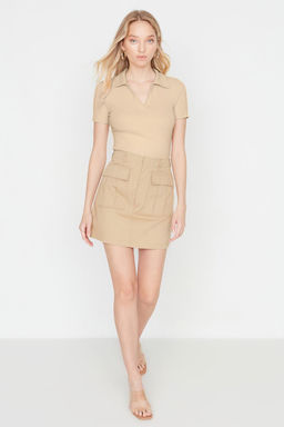 Trendyolmilla Siyah Fitted/Vucuda Oturan Crop Polo Yaka Fitilli Esnek Orme Bluz TWOSS21BZ0038  фото 32