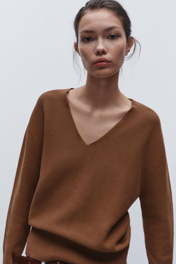 V-NECK KNIT SWEATER - Zara фото 3
