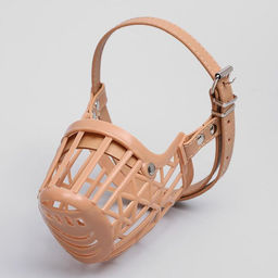 Намордник пластиковый №5 с ошейником из эко кожи ОМ 30 см ДН 11 см ОШ 47-62 см - Пижон фото 5