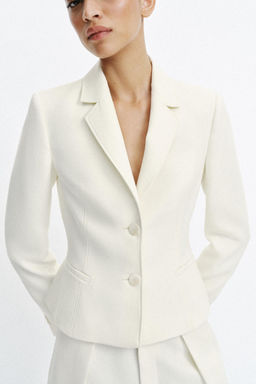 BLAZER ENTALLADA HOMBRERAS / Crudo - Zara фото 7