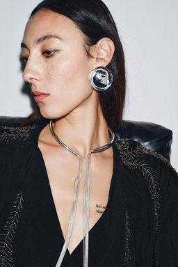 METAL PLATE EARRINGS - Zara фото 2