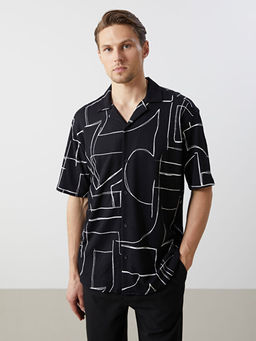 Regular Fit K?sa Kollu Desenli Erkek G?mlek