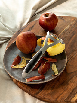 Овощечистка черный цинковый сплав, ТПР