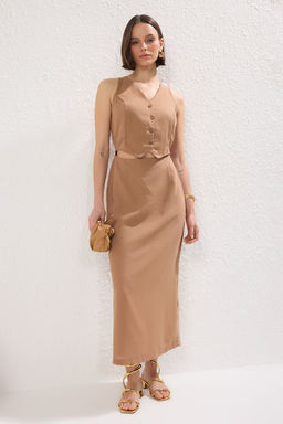 TRENDYOLMILLA Mor A Kesim Yelek Form Keten Gorunumlu Midi Dokuma Elbise TWOSS25EL00059