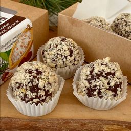 "Шоколадные с кедровым орехом", конфеты ручной работы сладкий подарок