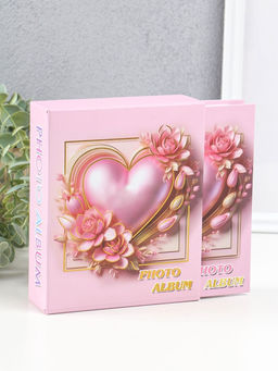 Фотоальбом на 40 фото 10×15 см «Розовое сердце в цветах», в коробке, 4.5×14×17 см